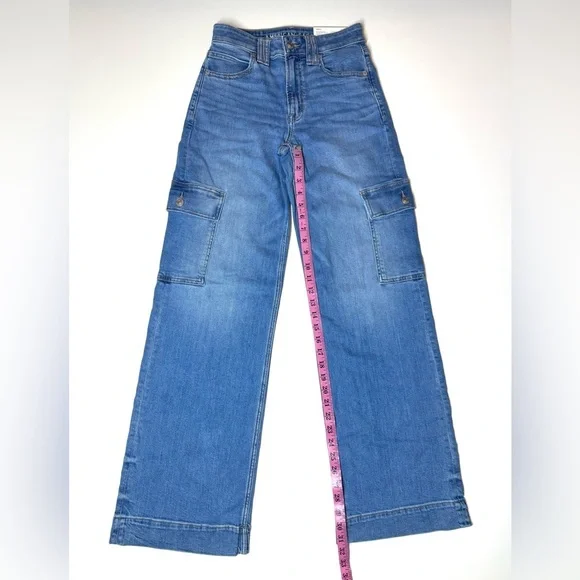 American Eagle Women's Dreamy Drape Super High Rise Baggy Wide Leg Jeans Size-24